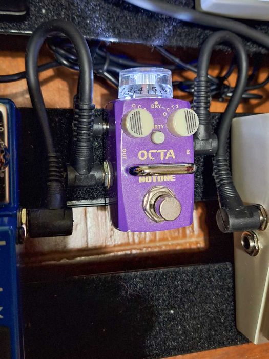 Hotone Audio OCTA micro octave pedal