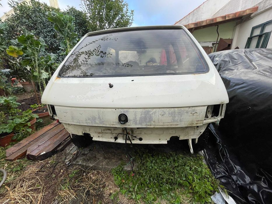 Carroçaria Peugeot 205 3 portas (portas capo eixo carrion. Suspensão frente) também periféricos de Motor 1.4  origem - XS, 106 saxo AX  Vendaseparado