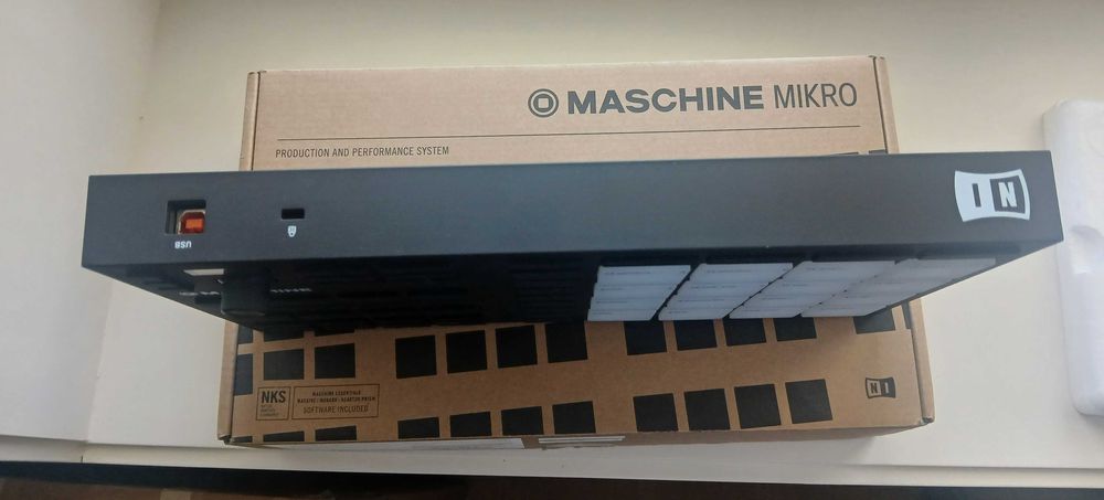 Native Instruments Maschine Mikro MK3