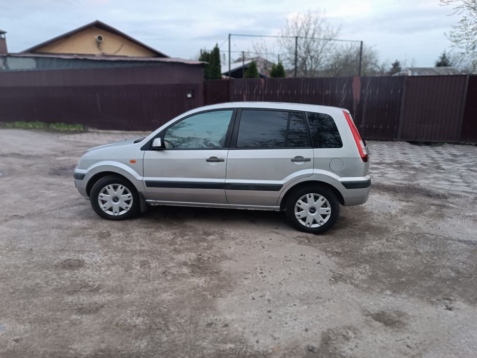 Форд фьюжен 2008