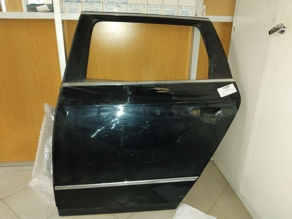 Porta traseira esquerda VW Passat (3C5) 2.0 TDI