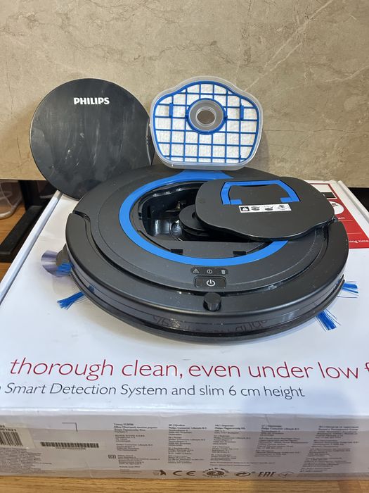 Робот пилосос PHILIPS