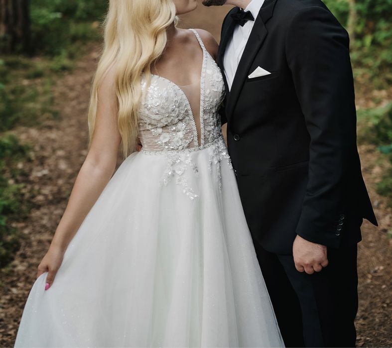 Suknia ślubna glamour