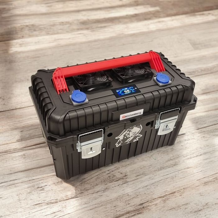 качественная зарядная станция. источник бесперебойного питания