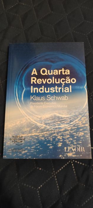 Conjunto livros sobre política economia e sociedade
