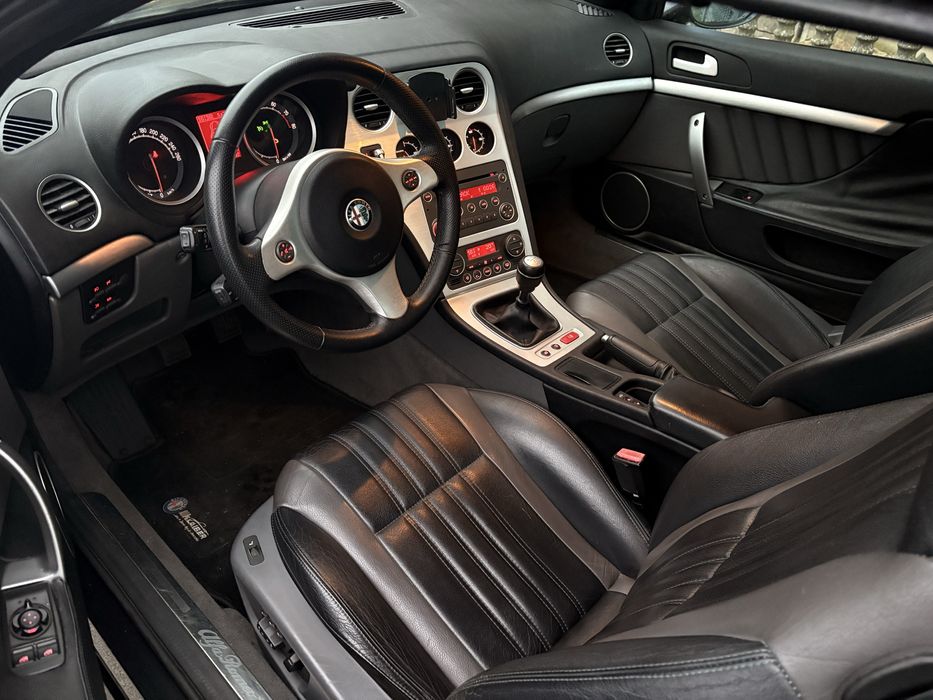 Alfa Romeo Spider 2.2 ksenon bose skóra elektryka 112000km