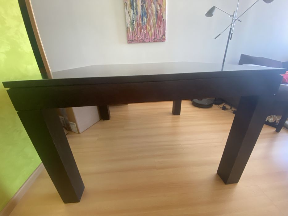 Mesa de jantar extensível em madeira castanho escuro 140 (200)x 140 cm