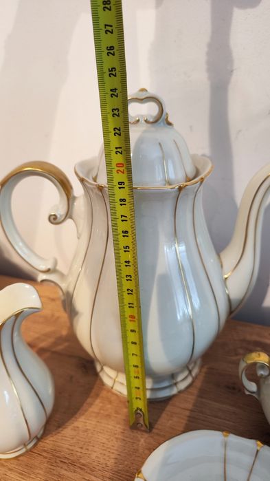 Serwis kawa na 10 osób, porcelana