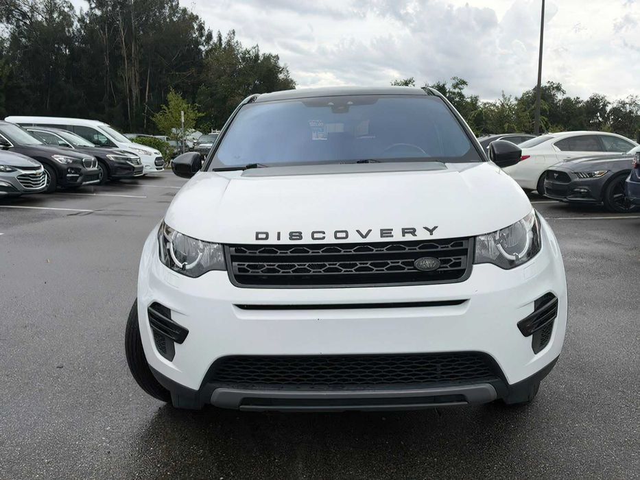Land Rover Discovery Sport      2018