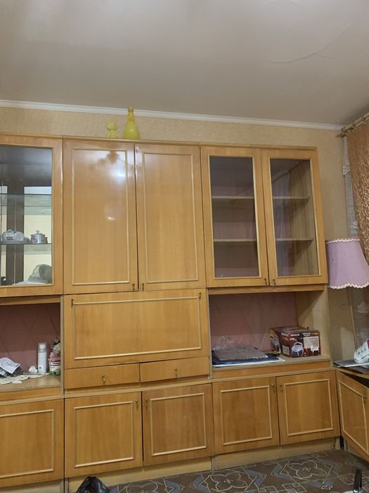 Продам стінку у вітальню