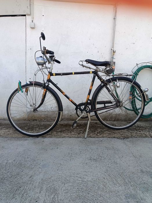 Bicicleta pasteleira antiga