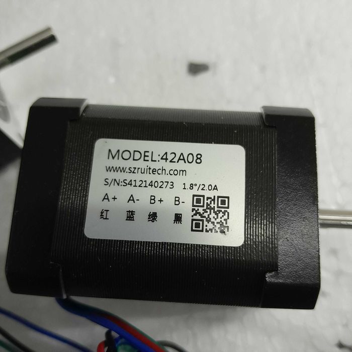 Шаговый двигатель szruitech 42A08