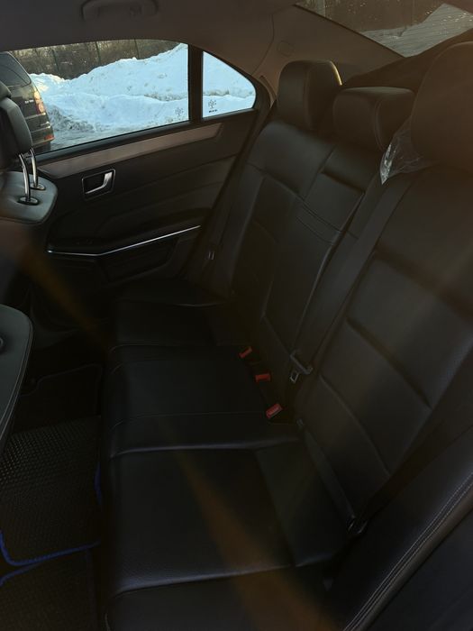 Терміново Mercedes Benz E200