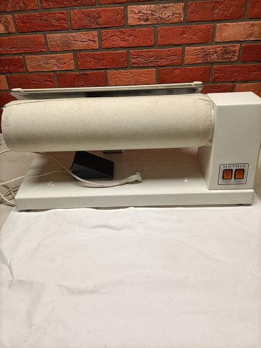 Magiel elektryczny prasowalnica Metrix
