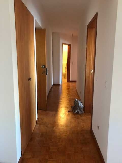 Arrenda- se andar T2 Pragal (Almada)