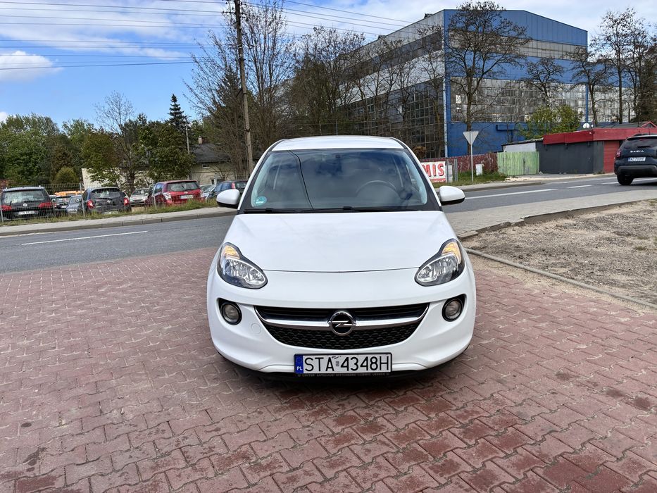 Opel adam rok 2017 poj 1.2 przeb 111tys