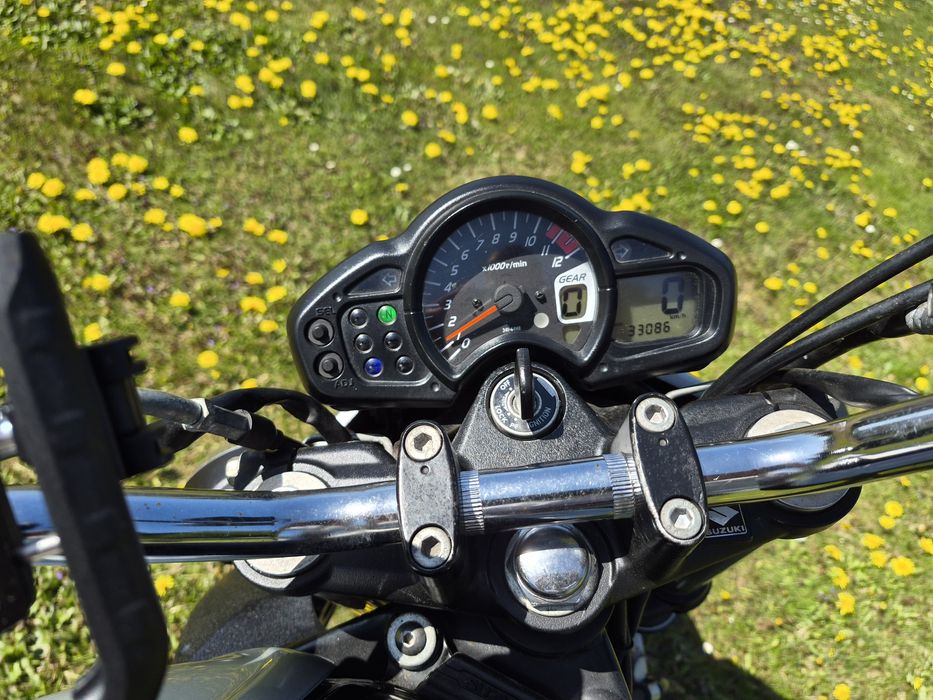 Suzuki gladius 650
