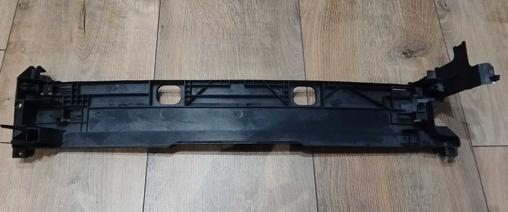 BMW 5 F10 F11 7 F01 F02 накладка радіатора верхня 17117573265