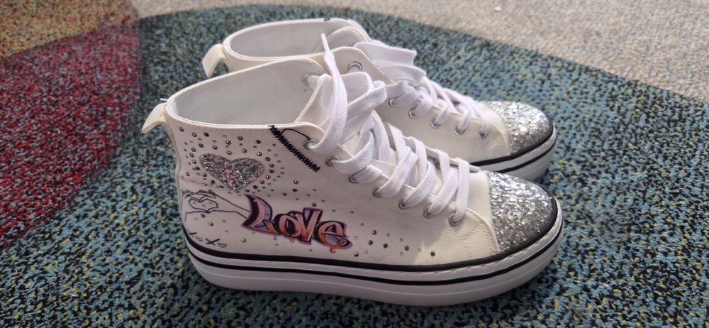 Trampki damskie białe