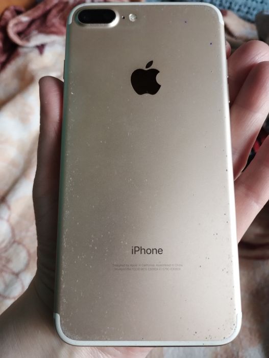 iPhone 7+  128 ГБ Без торга!