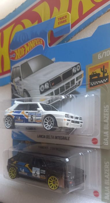 Conjunto 2 Lancia Delta Integrale Hot Wheels