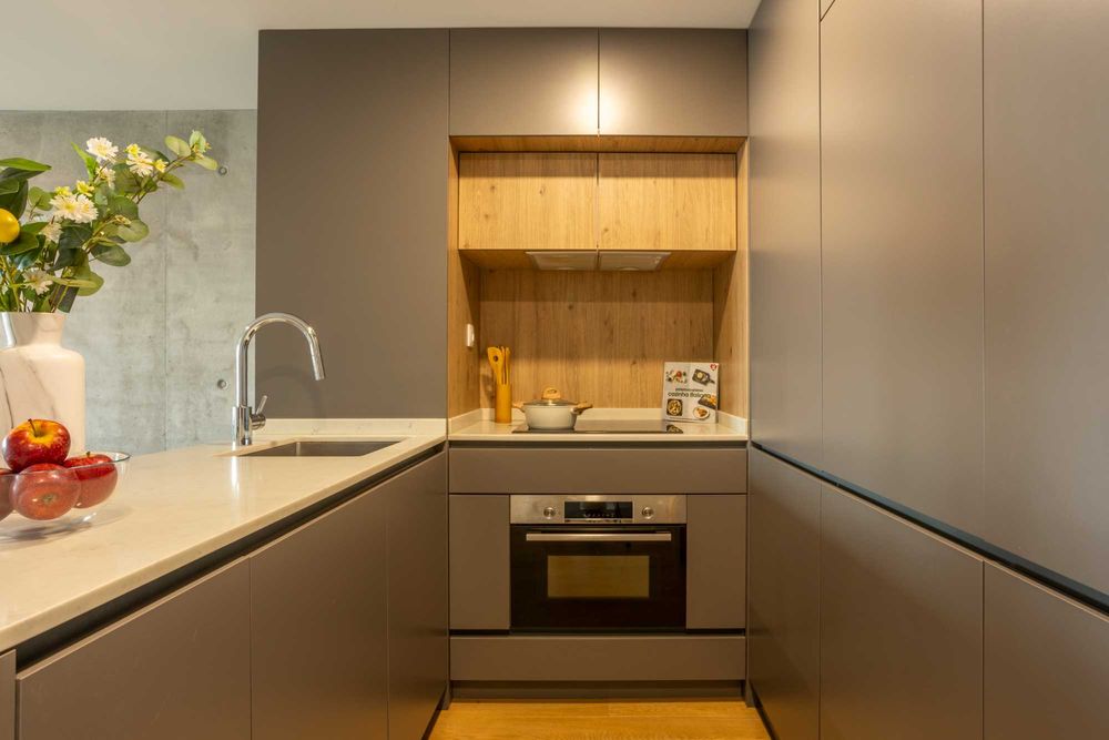 T1 no último piso com varanda 13,5 m² e exposição sul