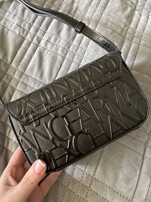 Сумочка Armani Exchange