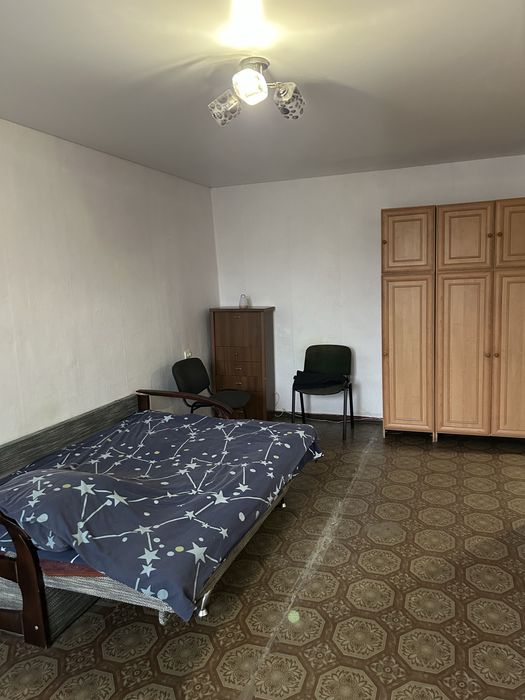 Однокомнатная на Бочарова, заходи и живи!