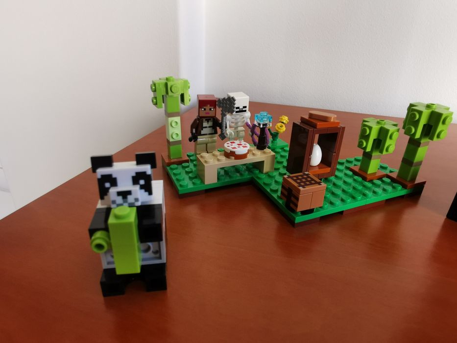Lego 21245 minecraft Panda haven