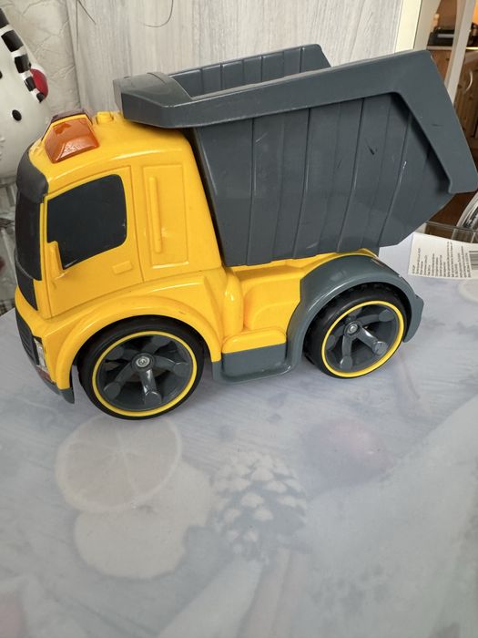 Машинка Самосвал Silverlit на радиоуправлении