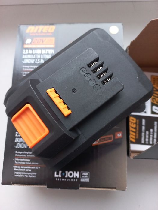 Zestaw 3 akumulatory NITEO  baterie 20 V , 2,5 ah Li-Ion  3 szt-150 zl