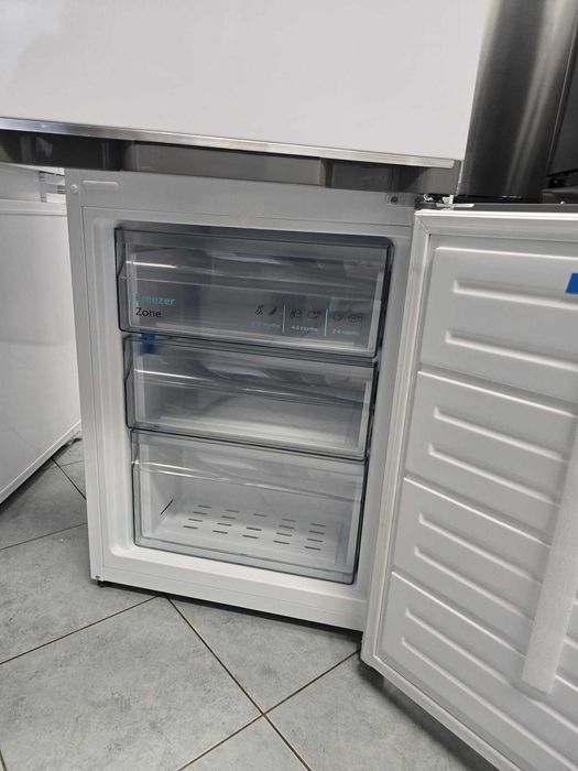 NOWA Sharp lodówka  NanoFrost SJ-FBB05DTXWE gwar 2 lata  D5