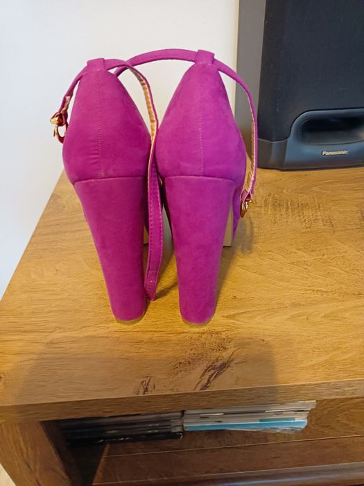 Buty na wysokim obcasie