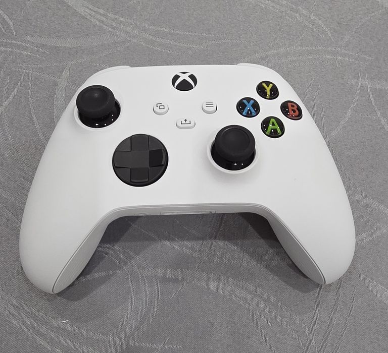 Comando XBOX branco (como novo)