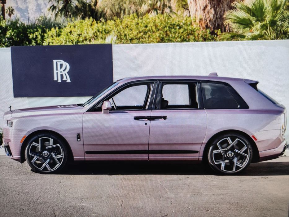 Rolls-Royce Cullinan Rolls-Royce Culinan oraz inne auta klasy Premiun