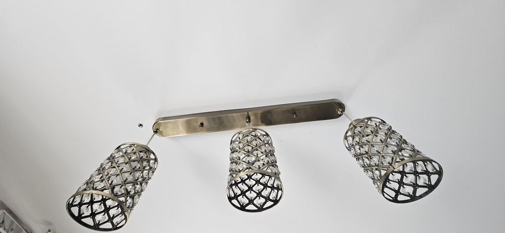 Lampa potrójna regulowana