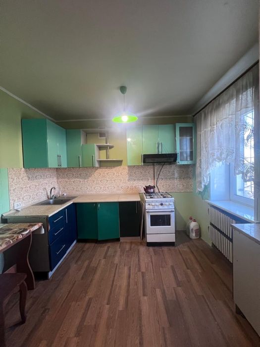 Продам 4х ком.квартиру ул.Рекордной,44 квартал