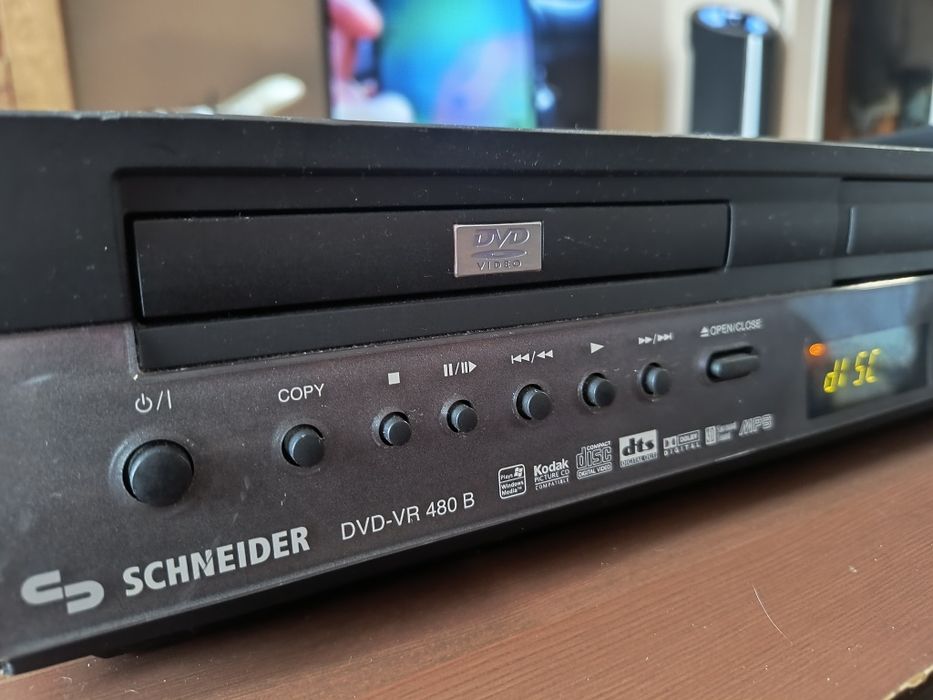 DVD - VHS combo sheneider