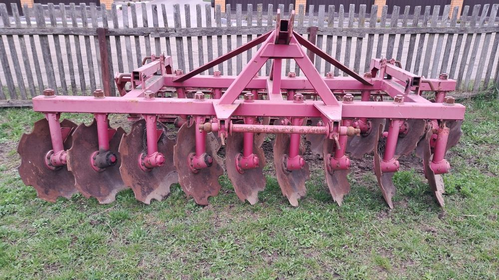 Продам  Плуг  3,25