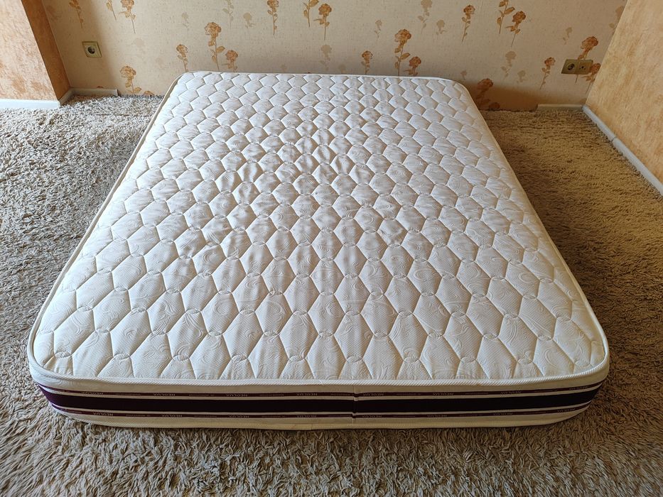 Матрас Neolux 160x200 пружинный