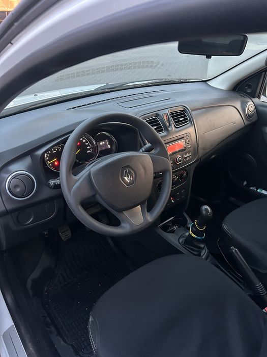 Renault Logan 2013