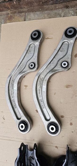 Ричаг важель  volkswagen  id 3.id