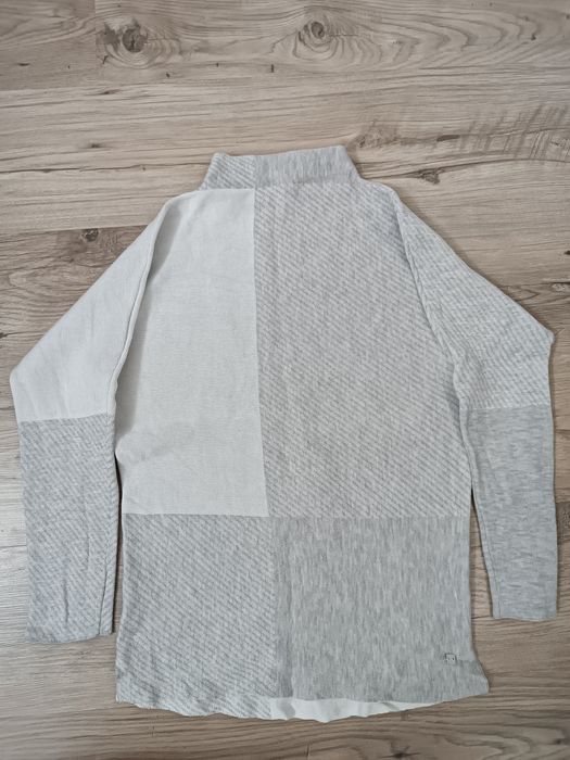 Dłuższy szary półgolf damski rozmiar S