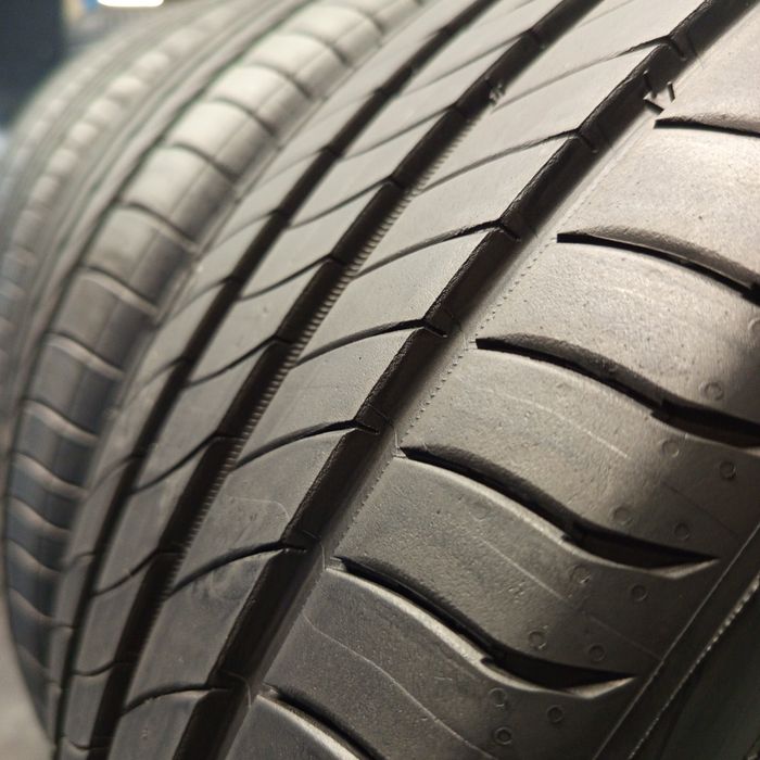 205/45R17 Michelin Primacy 4
