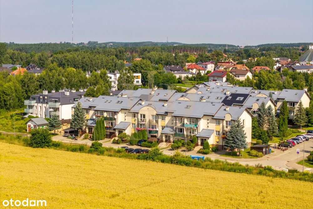 Dwupoziomowe mieszkanie w kameralnym budynku-Osowa