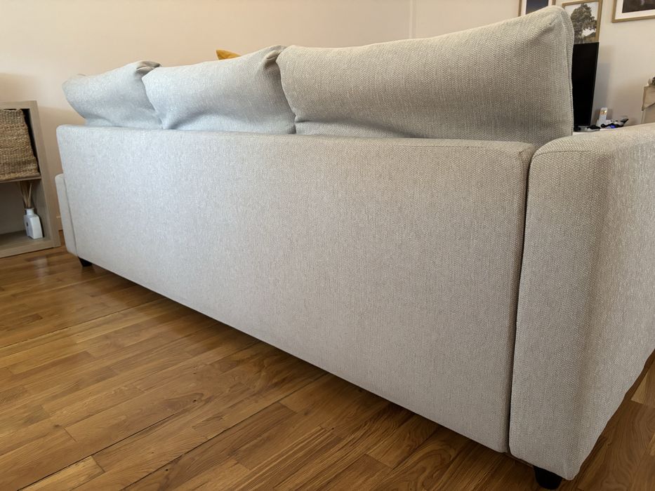 Sofá cama de 3 lugares com chaise long