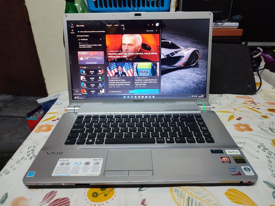 Sony Vaio Pro 16 polegadas494474137427005441