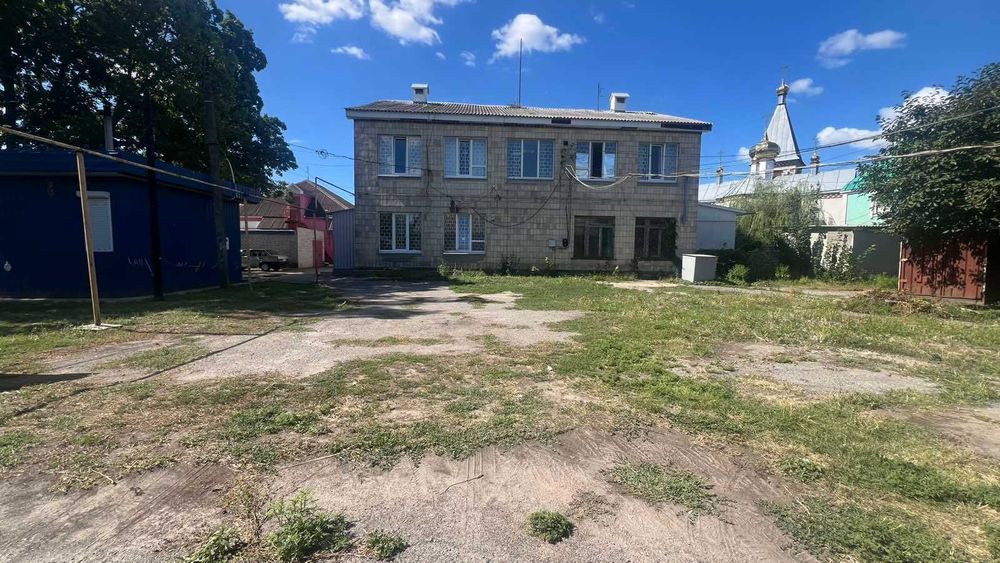 продаж частини адмінбудівлі 206м² і гараж 119м² Градизьк, Київська 44 - View 4