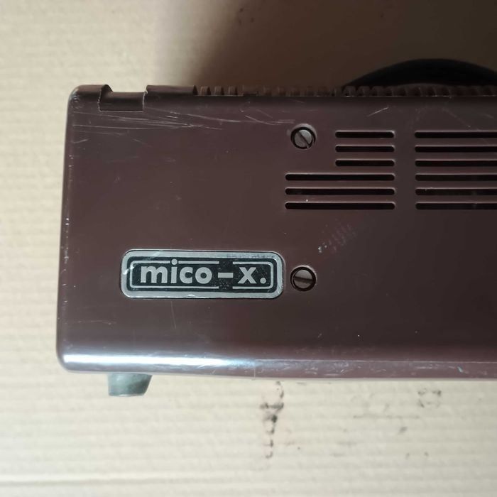 Zabytkowy prostownik MICO-X NRD 220V 6-12 V