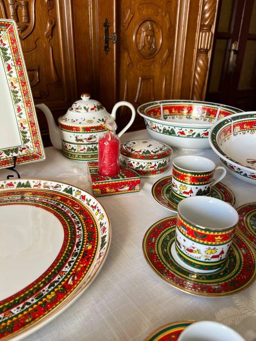 Різдв'яний японський сервіз Maebata